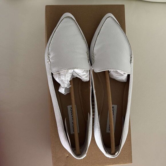 Steve Madden Women's Feather Loafer Flat 6.5 - Picture 3 of 7